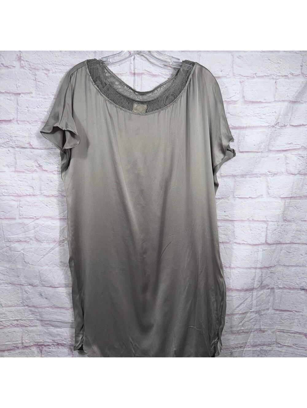 PBO Women's Medium Silk Dress with Lace Detail